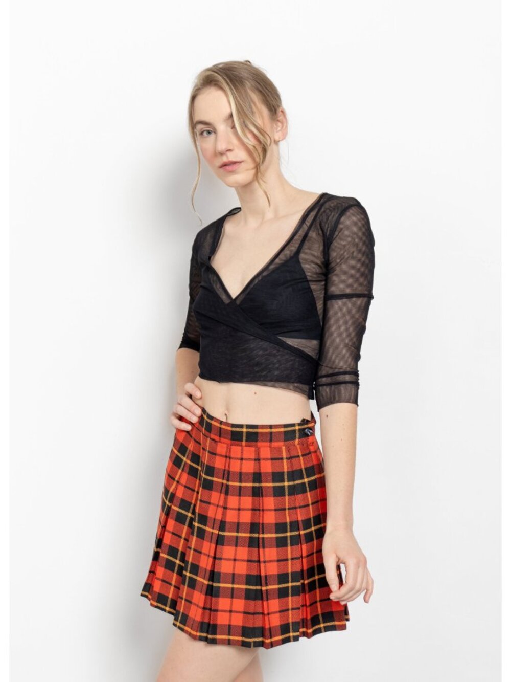 RED PLAID SKIRT Vintage Mini Pleated Schoolgirl / Xs / 25.5 26 Inch Waist